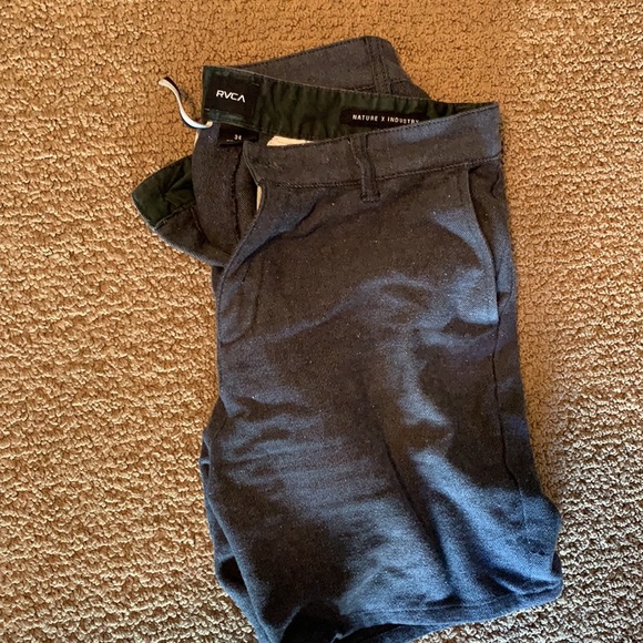 RVCA shorts - Picture 3 of 3